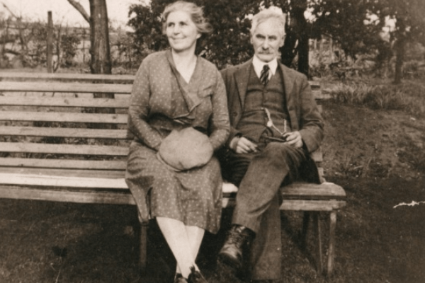 Walter and Alice Bealby were the last couple to run the Bealby Plough business before it went bankrupt. c. WW1